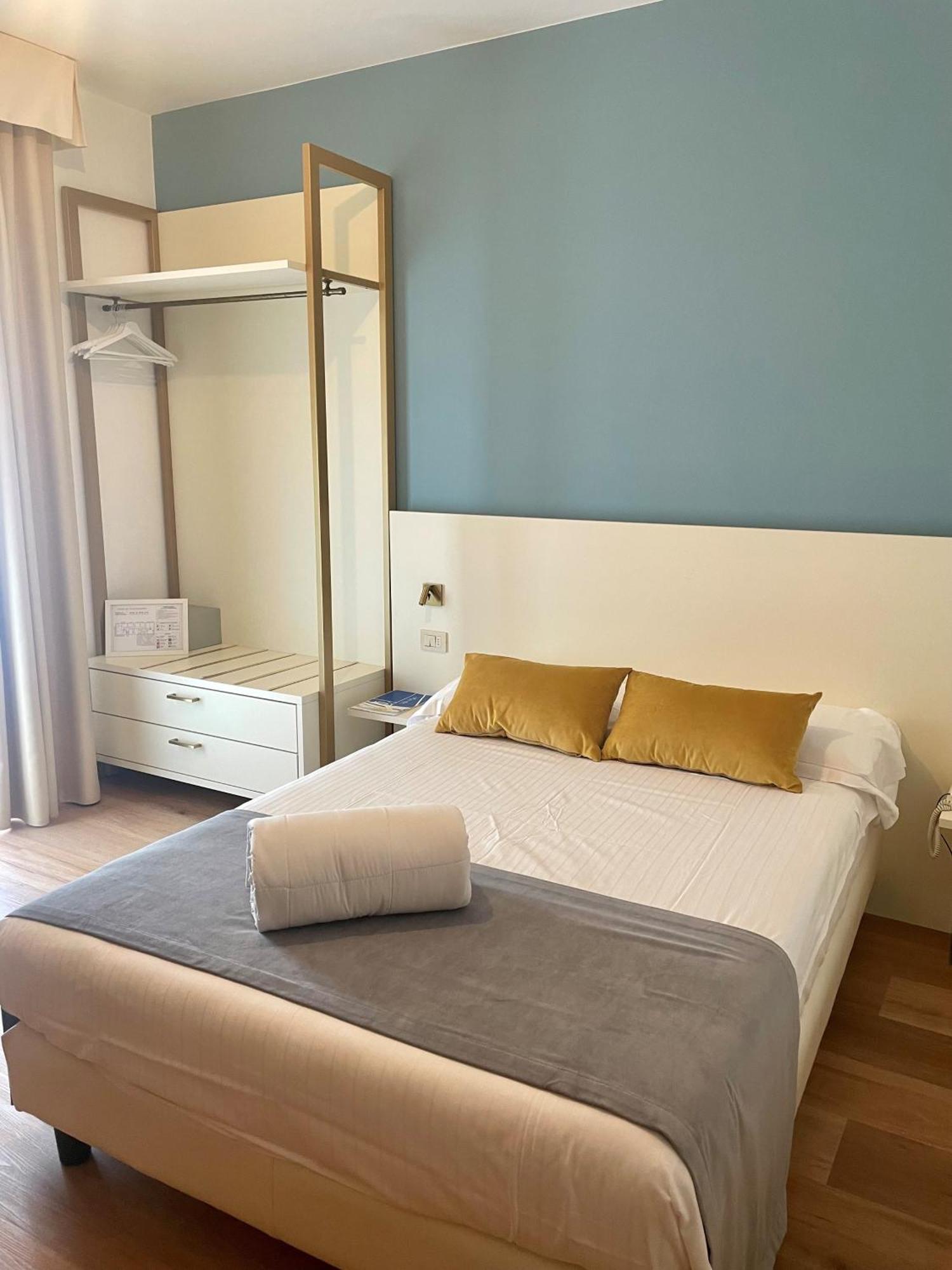 Hotel Al Sole Bardolino Szoba fotó