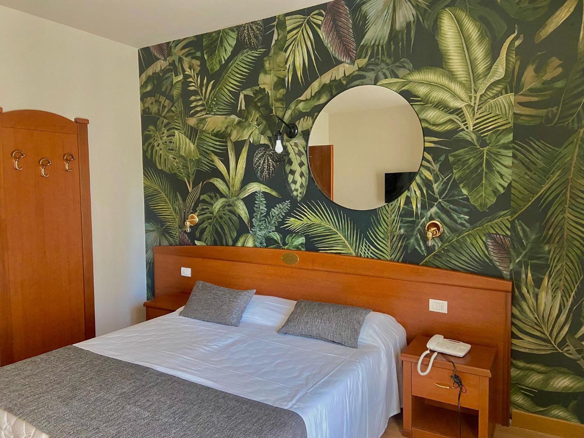 Hotel Al Sole Bardolino Kültér fotó